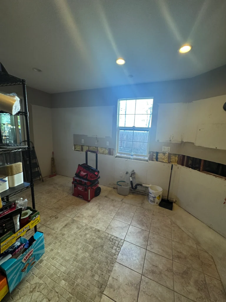 gourmet kitchen with double ovens and installed cabinets in San Marcos