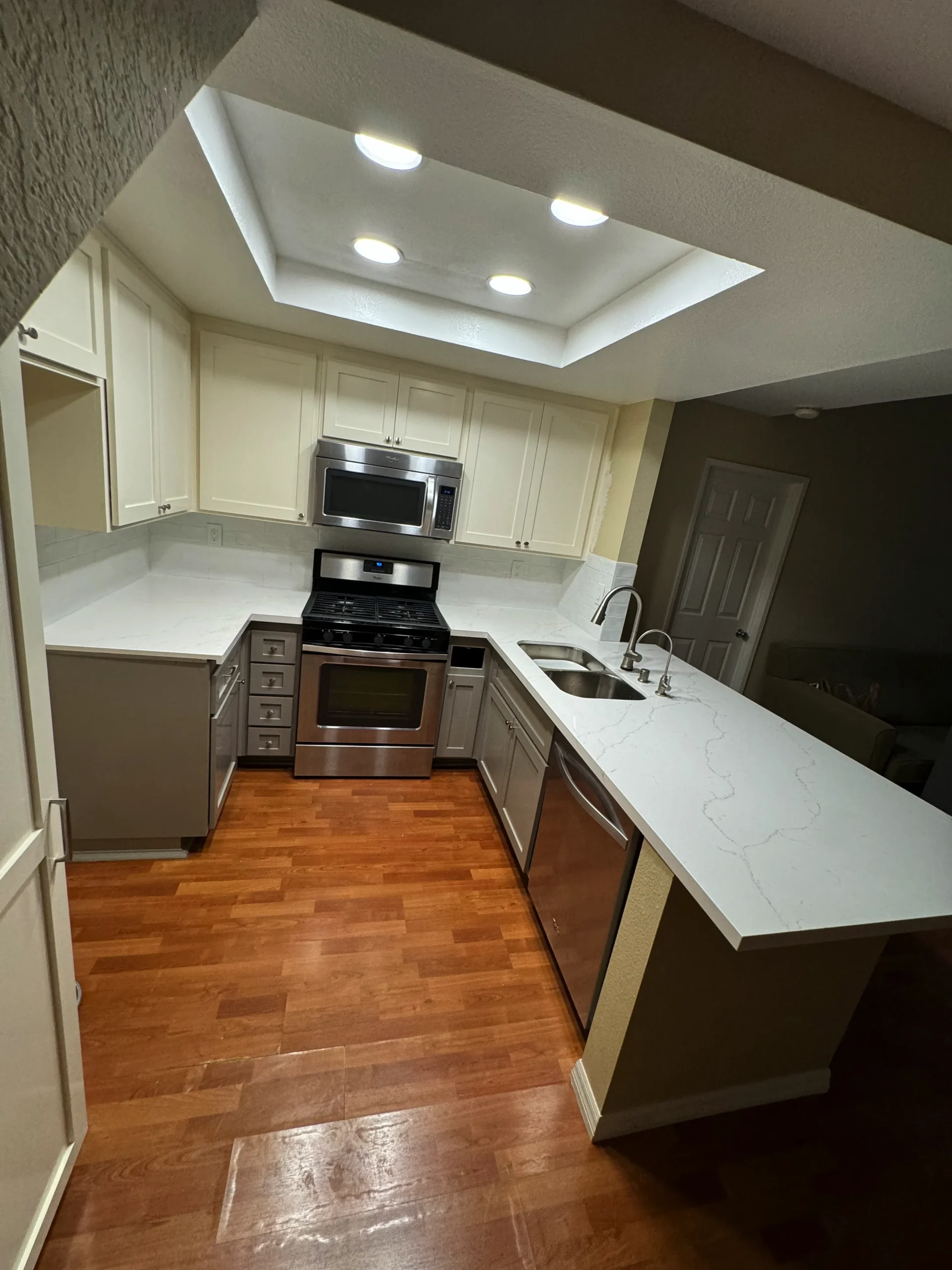 refinishing and refacing kitchen cabinets in Mira Mesa