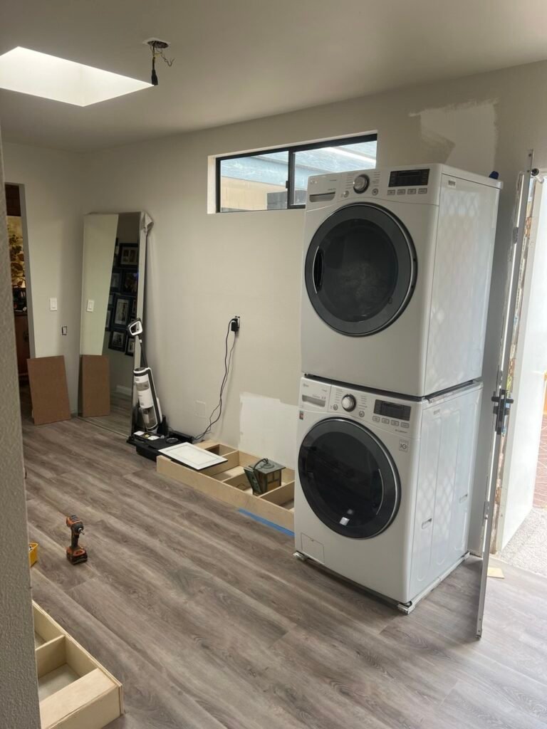 Custom Modern Laundry Room Cabinets – San Marcos, CA