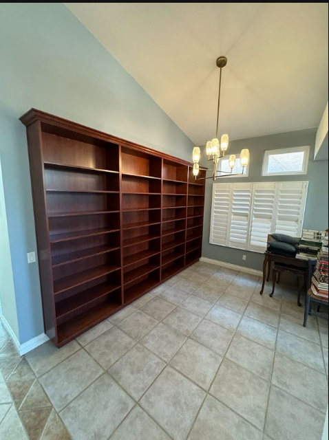 FULL-WALL CUSTOM BOOKCASE / LIBRARY BUILT-IN